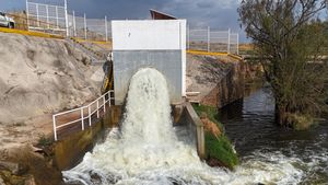 7 Obra de descarga (2)